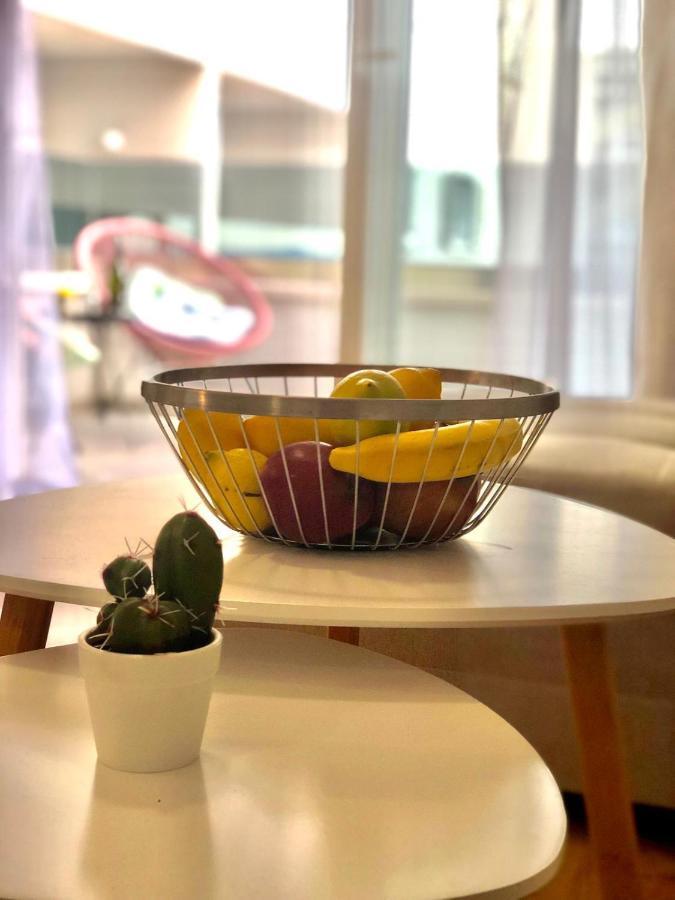 Apartment Flora Макарска Екстериор снимка
